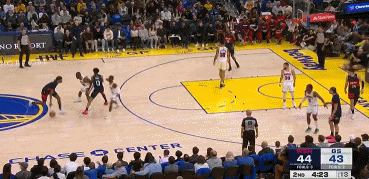 DB真人旗舰真的很想赢😢普尔狂轰8记三分仍失利 空砍38分5板5助