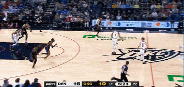 DB视讯官网单点爆破！亚历山大连续3次强攻布劳恩得手 雷霆迅速迫近比分