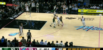 DB视讯官网阿德巴约：最后时刻的几次失误直接让我们葬送了比赛