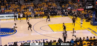 DB视讯官网又是你！纳兹-里德持球突破 变向撤步三分空心命中！